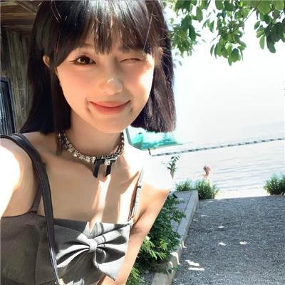 告密者